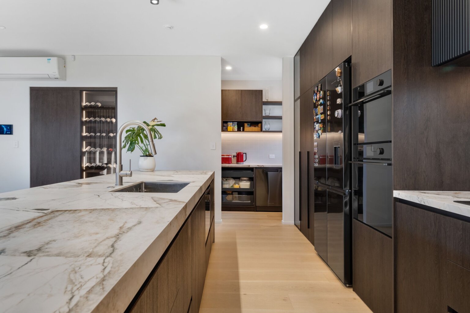 Abbotts Way, Remuera interior photograph