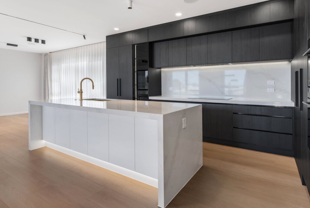 Knightsbridge Drive, Forrest Hill interior