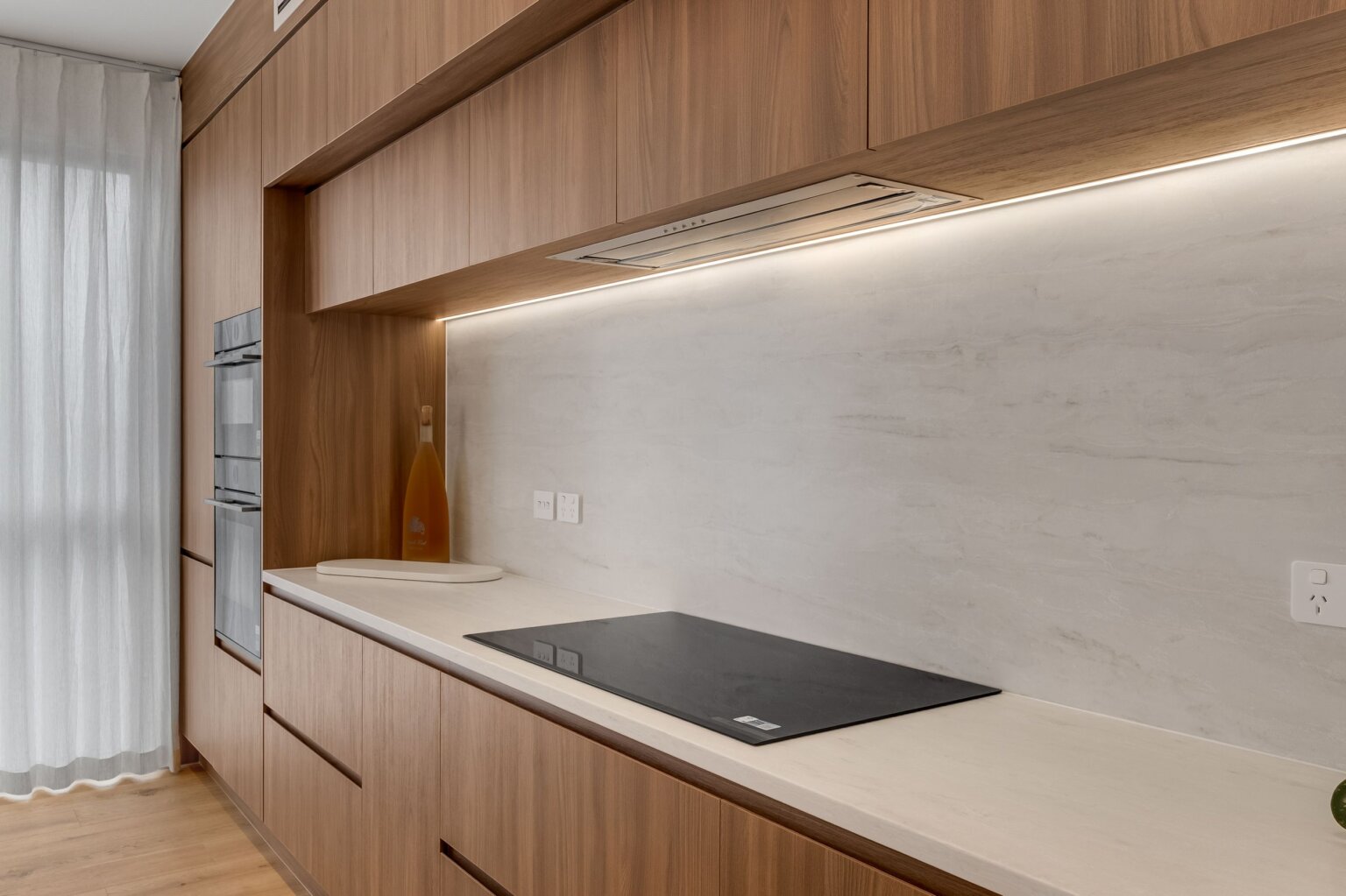 Southridge Road, Flat Bush interior photograph